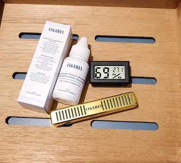 CIGARES Humidor Kit - Medium Length Rectangular Plastic Humidifier Bar for Humidor Humidification - Image 2